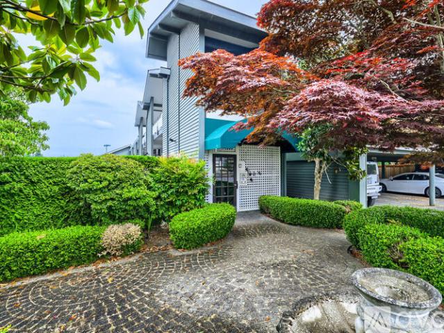 2 BR, 1 BA Apartment 7924 212 Th Street Southwest, Unit 107, Edmonds, WA 98026