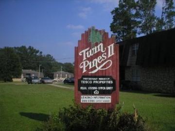 2 BR, 1 BA Apartment 700 26th St McComb, MS 39648