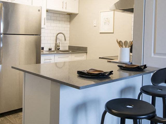 2 BR, 1 BA Apartment 700 E 5th St Unit E57232, Des Moines, IA 50309