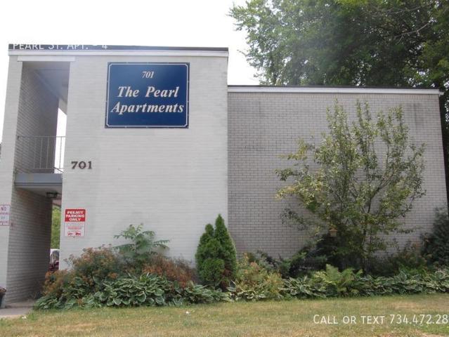 2 BR, 1 BA Apartment 701 Pearl St. Apt Ypsilanti, MI 48197