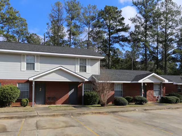 2 BR, 1 BA Apartment 707 East Boyd Street, Hogansville, GA 30230