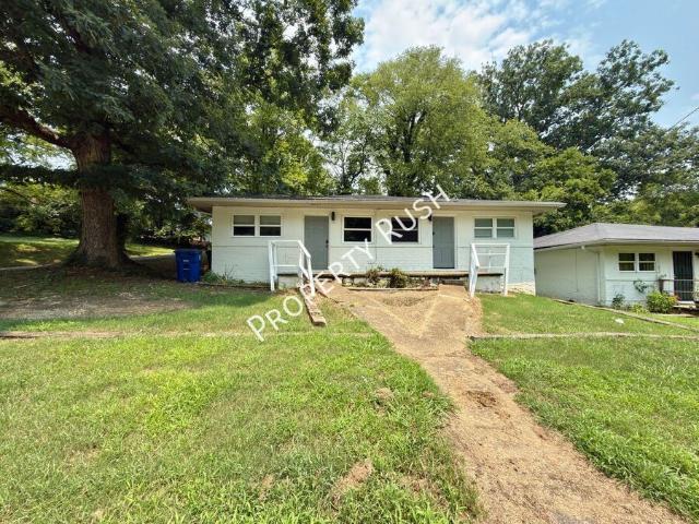 2 BR, 1 BA Apartment 708 W 47th St Chattanooga, TN 37410