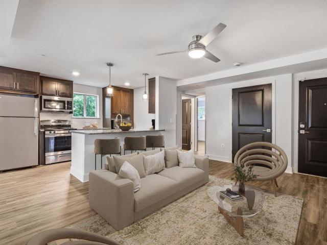 2 BR, 1 BA Apartment 7106 Rolling Bend Rd Unit 000A, Windsor Mill, MD 21244