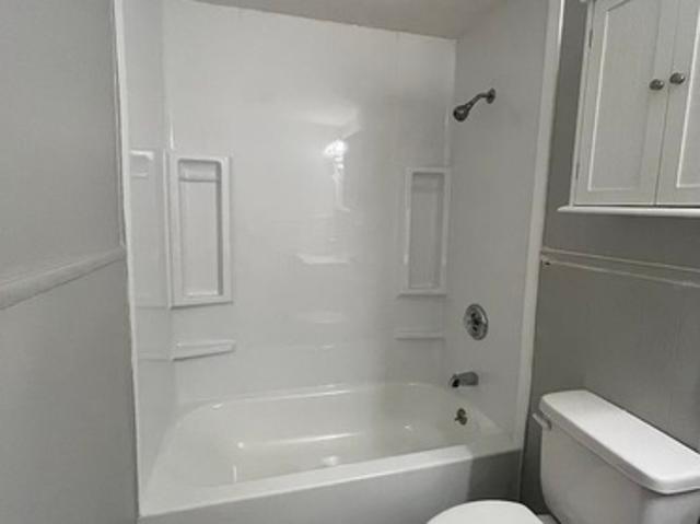 2 BR, 1 BA Apartment 710 East Avenue G, Unit 7, Killeen, TX 76541