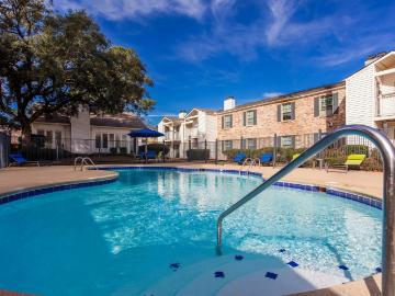 2 BR, 1 BA Apartment 710 Lindh Rd Unit 2 058, Gulfport, MS 39507