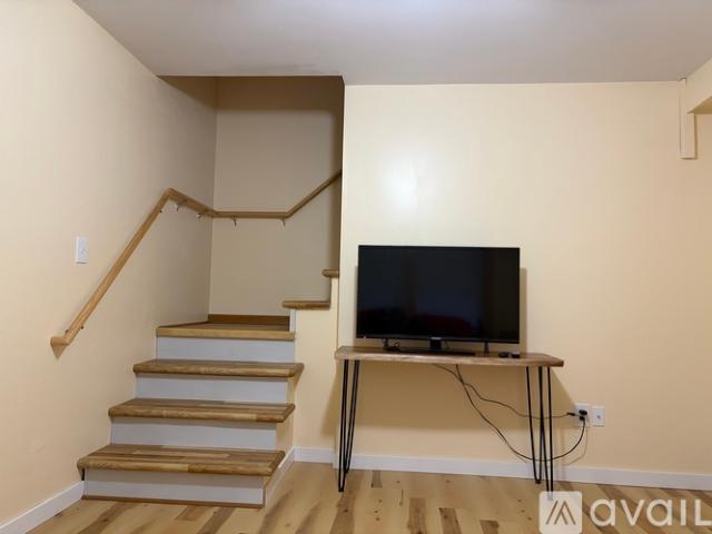 2 BR, 1 BA Apartment 712 West Superior Street, Munising, MI 49862