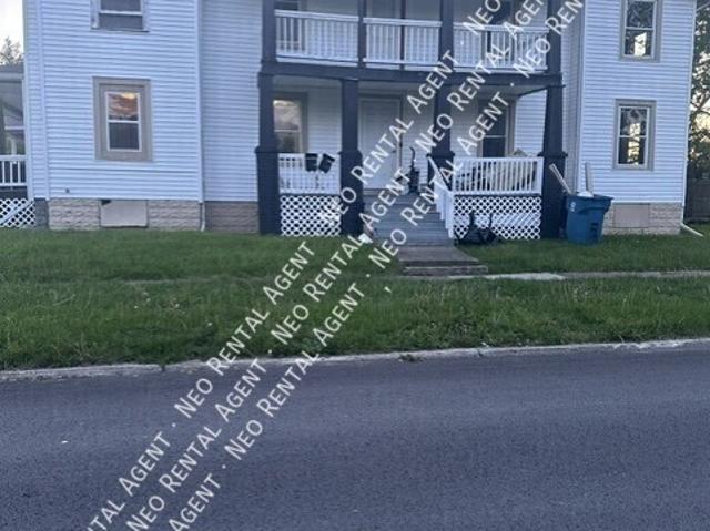 2 BR, 1 BA Apartment 717 E 35th, Lorain, OH 44055
