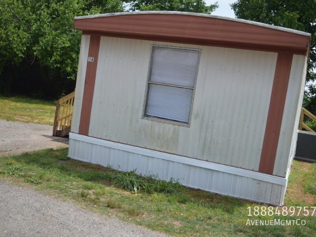 2 BR, 1 BA Apartment 715 23rd Street NW, Hickory, NC 28601