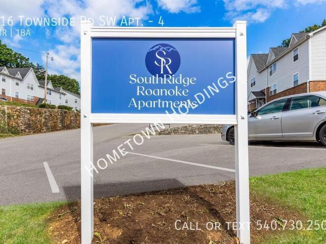 2 BR, 1 BA Apartment 716 Townside Rd SW Apt Roanoke, VA 24014