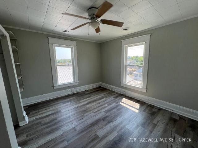 2 BR, 1 BA Apartment 728 Tazewell Ave SE, Roanoke, VA 24013