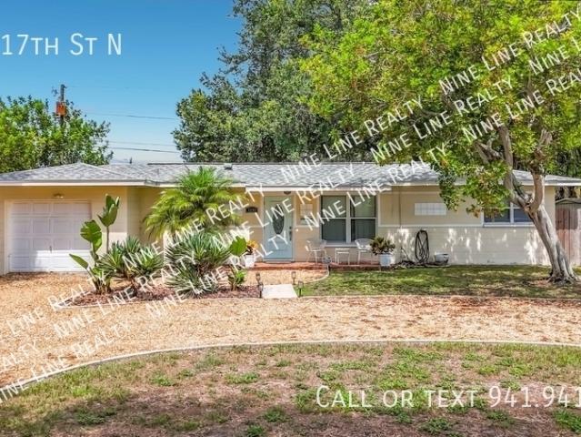 2 BR, 1 BA Apartment 7290 17th St N, St. Petersburg, FL 33702