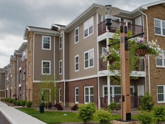 2 BR, 1 BA Apartment 72 Willow Street, Nashville, IN 47448