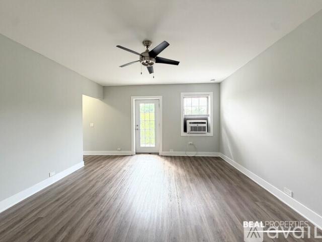 2 BR, 1 BA Apartment 730 Judson Ave, Unit 2 bed, Highland Park, IL 60035