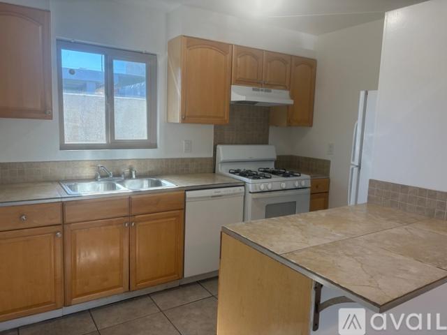 2 BR, 1 BA Apartment 73575 Catalina Way, Unit 3, Palm Desert, CA 92260