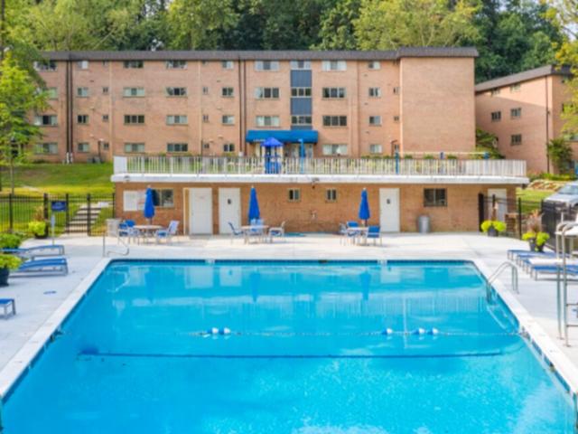 2 BR, 1 BA Apartment 736 Camberley Cir Unit 728 C1, Towson, MD 21204