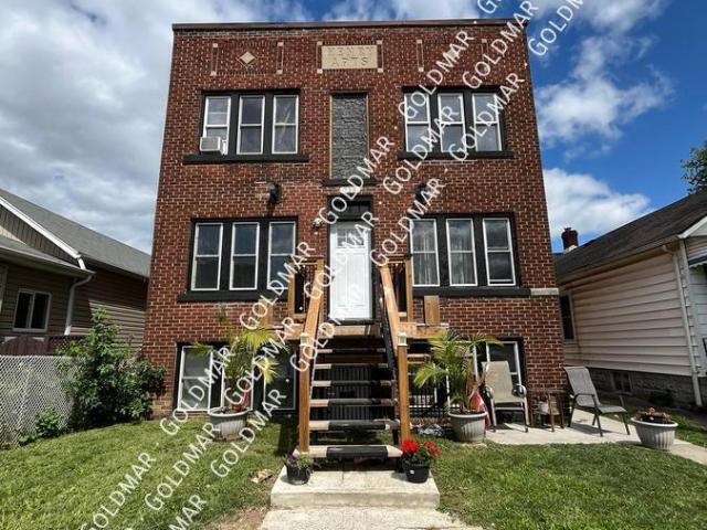 2 BR, 1 BA Apartment 738 Windsor Avenue, Windsor, ON N9A 1J9