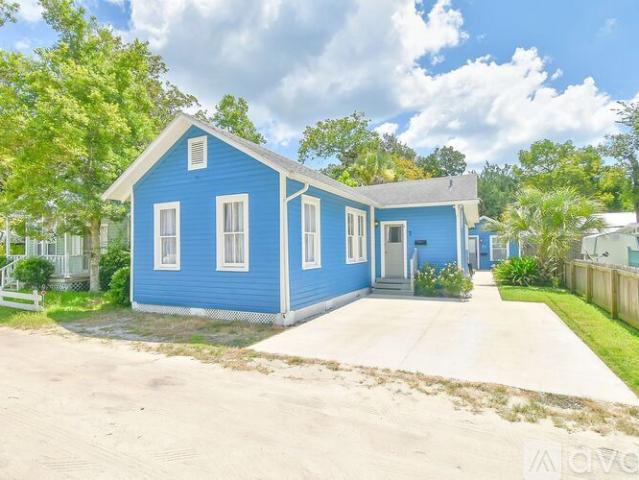 2 BR, 1 BA Apartment 7 Dupont Ln, St. Augustine, FL 32084