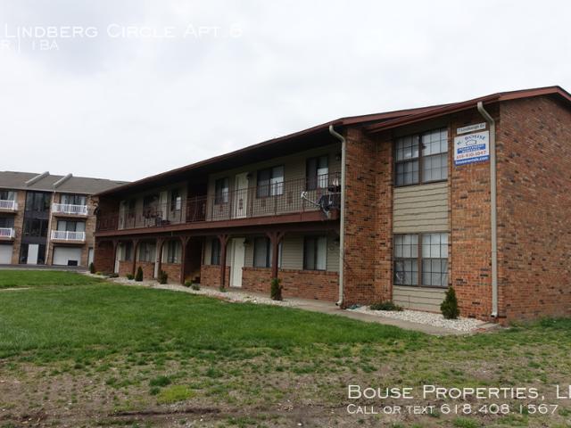2 BR, 1 BA Apartment 7 Lindberg Circle Apt.8, Belleville, IL 62221