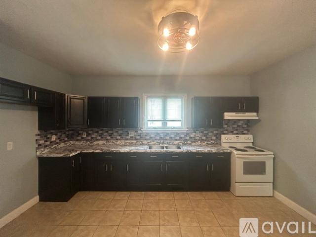 2 BR, 1 BA Apartment 84 Forest Avenue, Unit 1, Brockton, MA 02301