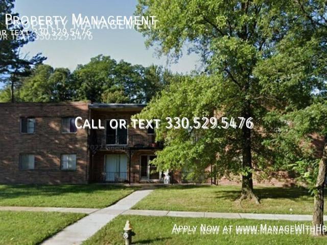 2 BR, 1 BA Apartment 850 S Green Rd Unit, South Euclid, OH 44121