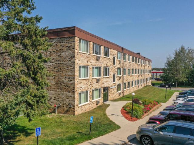 2 BR, 1 BA Apartment 8515 Parkvilla Drive Unit 303W, Mountain Iron, MN 55768