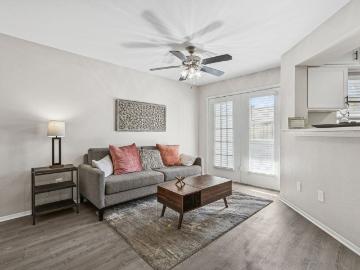 2 BR, 1 BA Apartment 8519 Cahill Drive Unit 1516, Austin, TX 78729