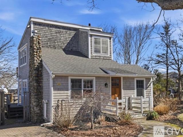 2 BR, 1 BA Apartment 85 Ellisville Drive, Plymouth, MA 02360