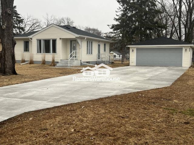 2 BR, 1 BA Apartment 8645 Eldorado St NE, Blaine, MN 55449