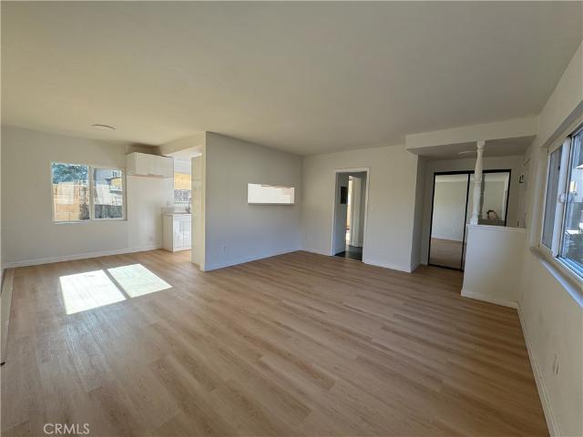 2 BR, 1 BA Apartment 8659 Chestnut Avenue, South Gate, CA 90280