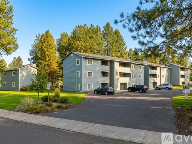 2 BR, 1 BA Apartment 8821 N Hill N Dale, Unit 44, Spokane, WA 99218