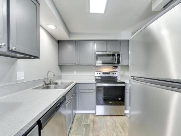2 BR, 1 BA Apartment 8917 NE 15th Ave Unit A002, Vancouver, WA 98665