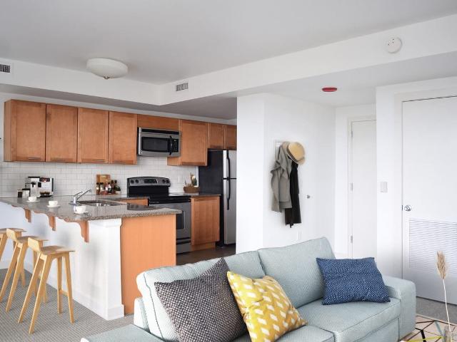 2 BR, 1 BA Apartment 801 East Armour Boulevard Unit 1007, Kansas City, MO 64109