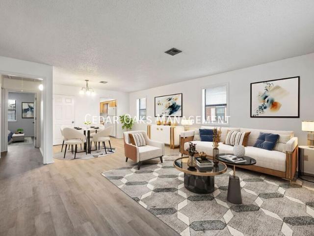 2 BR, 1 BA Apartment 801 North 17th Place 801 17th, Rogers, AR 72758