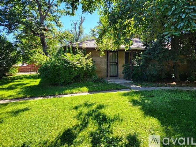 2 BR, 1 BA Apartment 8020 W 52nd Ave, Unit 8020, Arvada, CO 80002