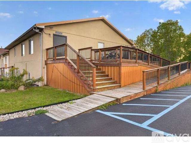 2 BR, 1 BA Apartment 8048 Miller Road, Unit 6, Swartz Creek, MI 48473