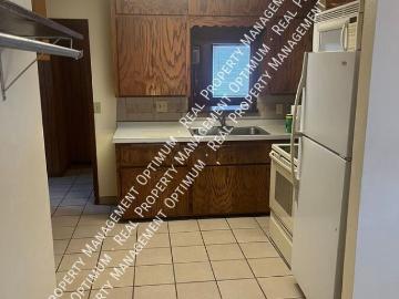 2 BR, 1 BA Apartment 806 W 5th St, Morris, MN 56267