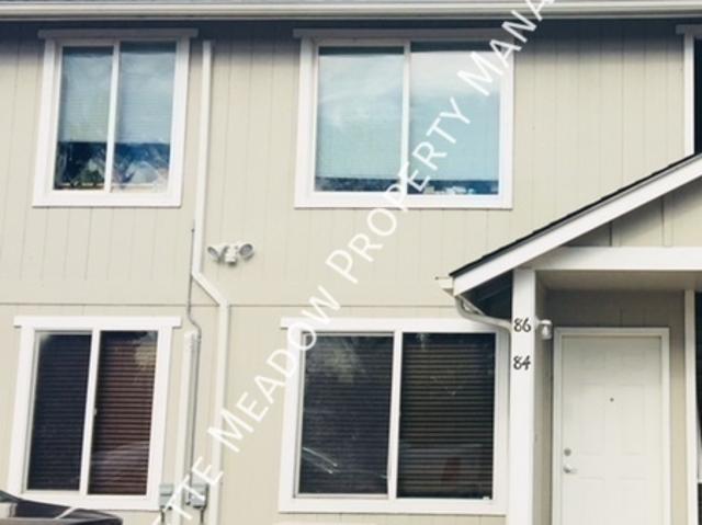 2 BR, 1 BA Apartment 80 Boatlanding St Independence, OR 97351