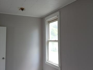 2 BR, 1 BA Apartment 811 6th Ave, Unit 2, Troy, NY 12182