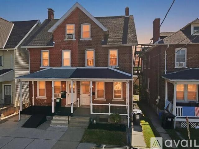 2 BR, 1 BA Apartment 812 Linden St, Unit 1, Bethlehem, PA 18018