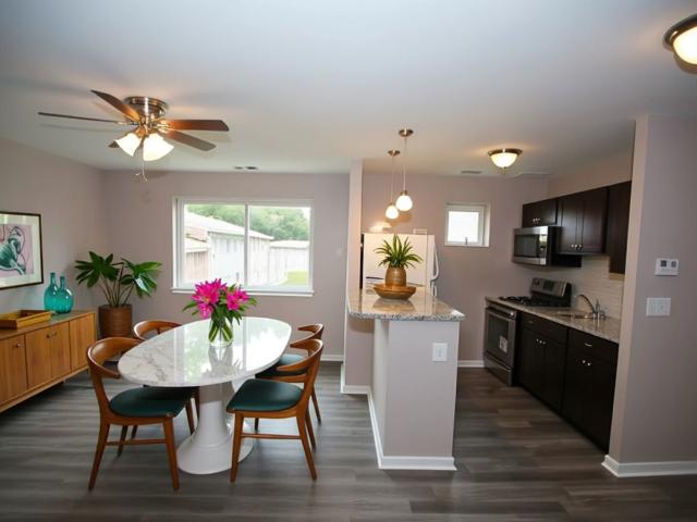 2 BR, 1 BA Apartment 815 Gilrubin Ct Unit 815 Gilrubin Ct, Baltimore, MD 21212