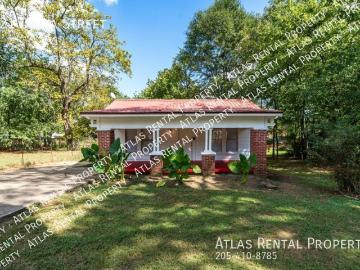 2 BR, 1 BA Apartment 821 Delta Street, Bessemer, AL 35020