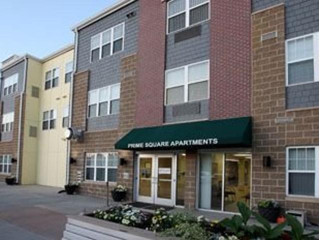 2 BR, 1 BA Apartment 822 South Main St Council Bluffs, IA 51503