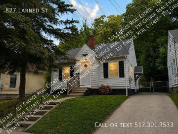 2 BR, 1 BA Apartment 827 Larned St, Lansing, MI 48912