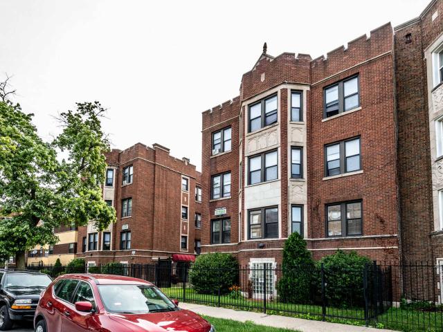 2 BR, 1 BA Apartment 8241 South Ellis Avenue Unit 8249 1, Chicago, IL 60619