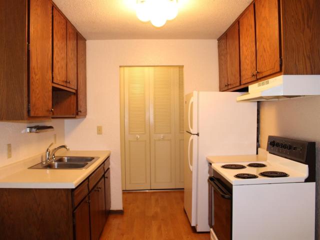 2 BR, 1 BA Apartment 825 9th Ave S Unit 915 107, Saint Cloud, MN 56301