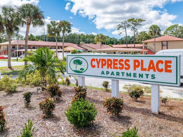 2 BR, 1 BA Apartment 825 E Cypress Street Unit 0768, Tarpon Springs, FL 34689