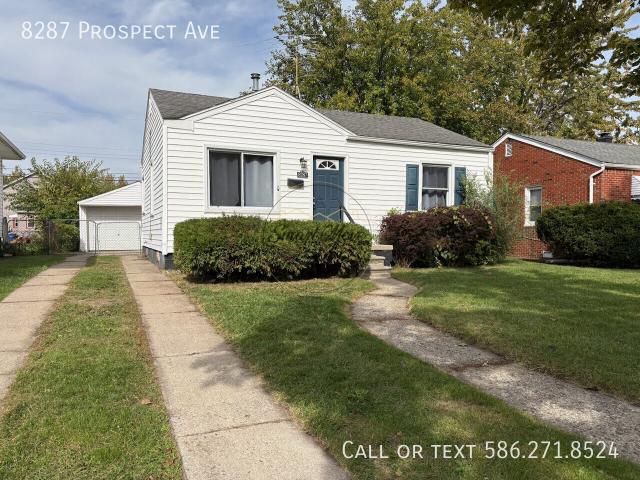 2 BR, 1 BA Apartment 8287 Prospect Ave, Warren, MI 48089