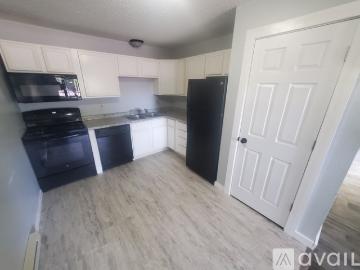 2 BR, 1 BA Apartment 828 Gould St, Unit 8, La Crosse, WI 54603