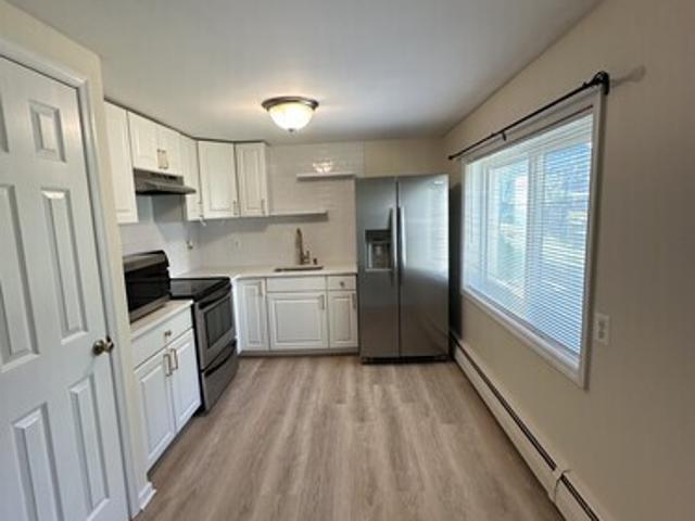 2 BR, 1 BA Apartment 828 Hillside Avenue, Unit 3, Edgewater, MD 21037