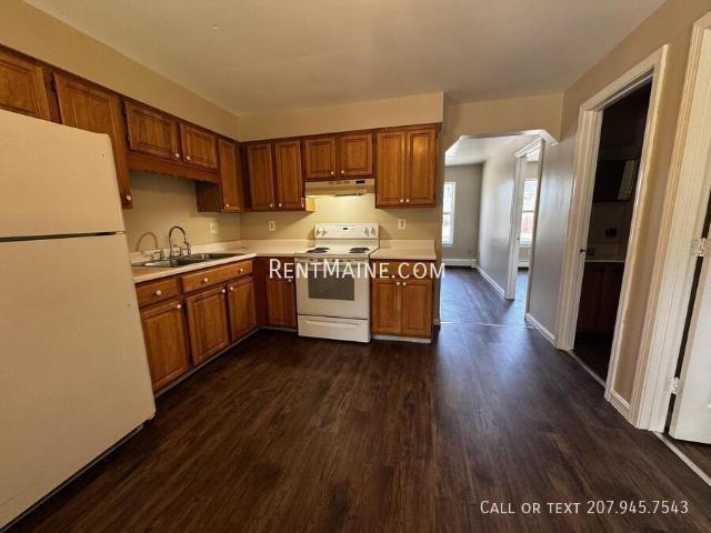 2 BR, 1 BA Apartment 8 Priest Hill Rd. Apt Vassalboro, ME 04989